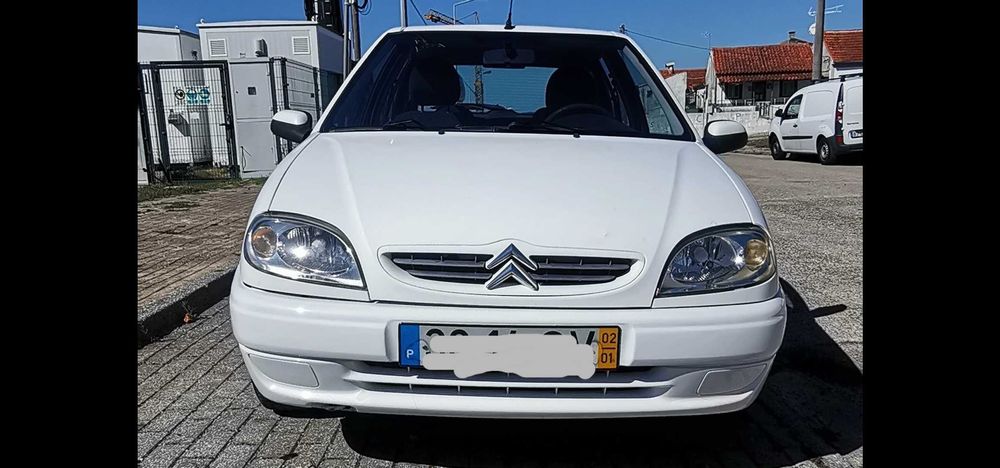 Citroen Saxo 1.5 D de 5 lugares impecável