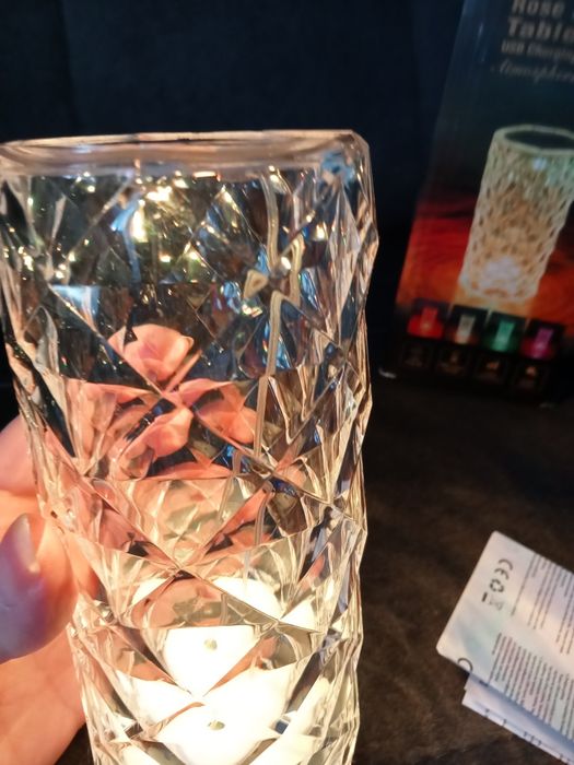 Lampka zmieniająca kolory