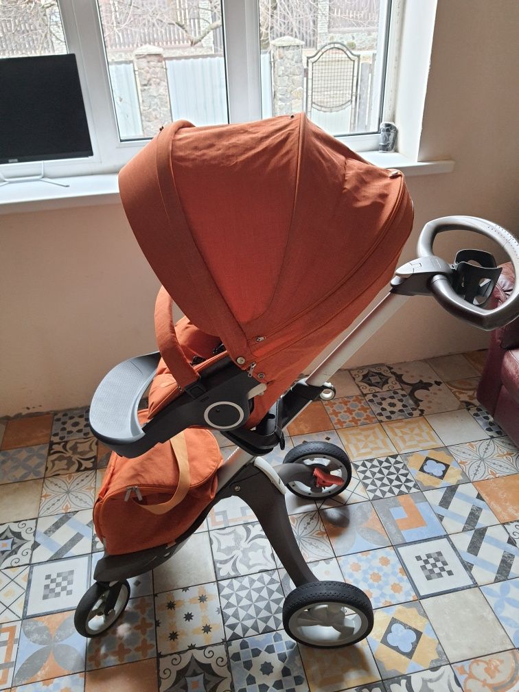 Дитячий візочок каляска Stokke Explory V4