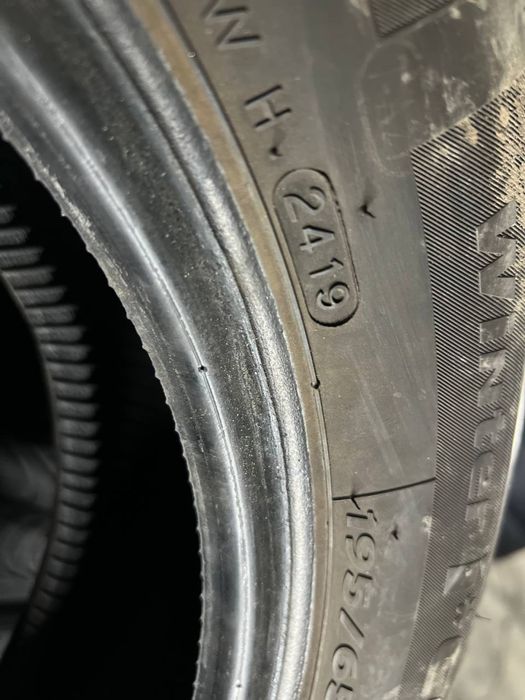 Автошини зимові HANKOOK 195/65/15 (4шт)Резина,Колеса,Гума,Скати, Шини)