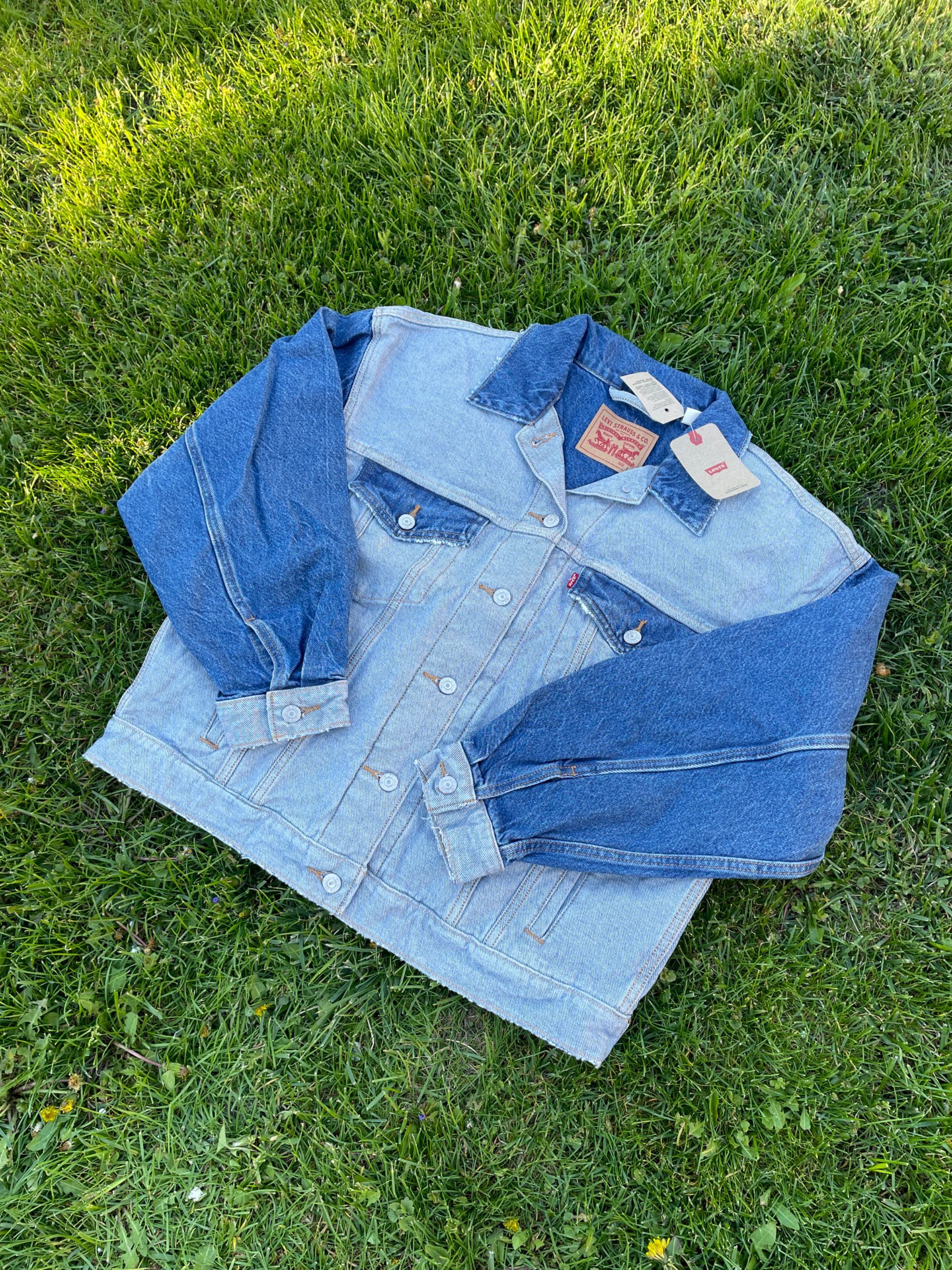 Levis женская джинсовая куртка (левис denim jacket) c америки L