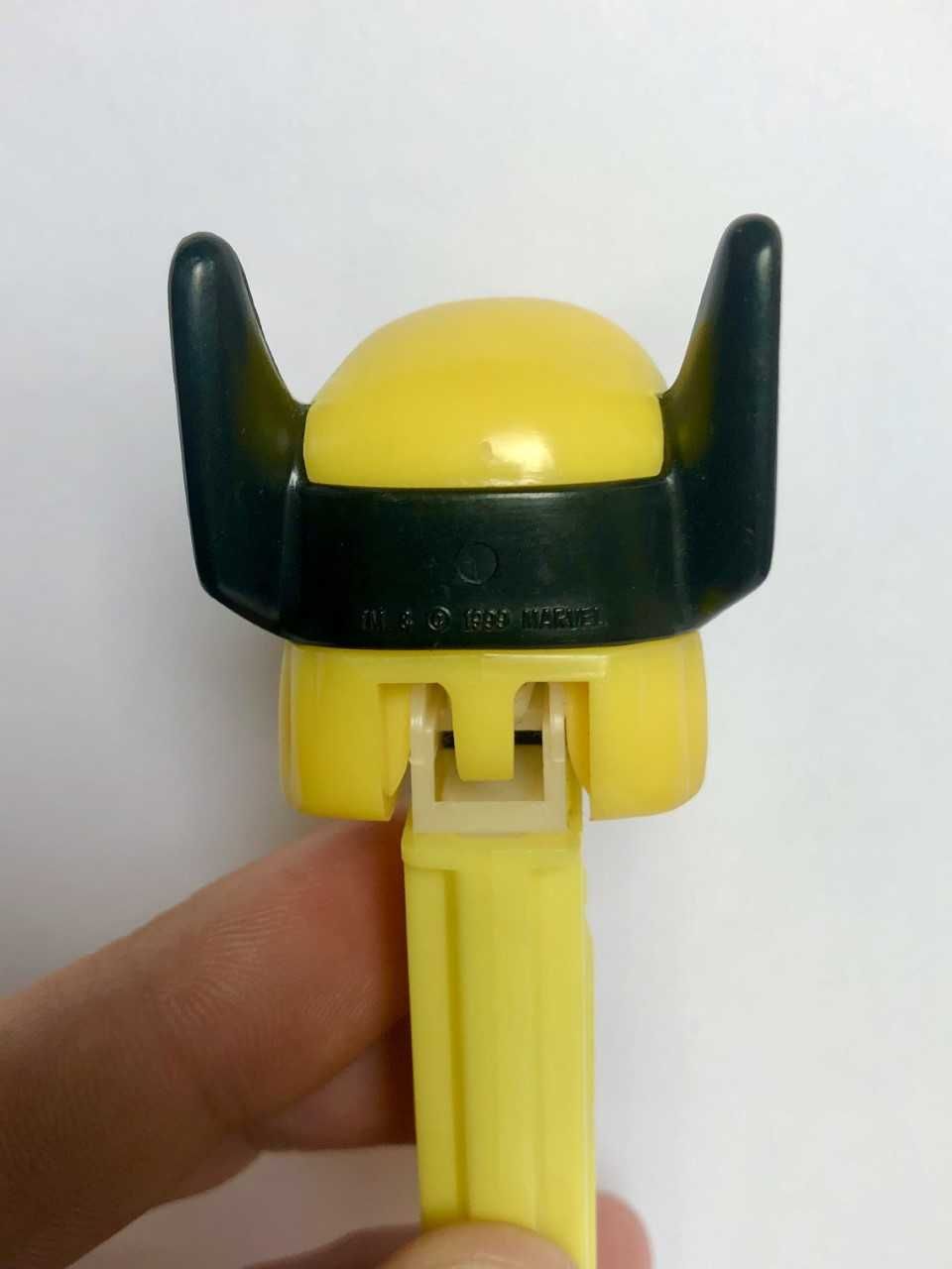 Dispensador vintage PEZ - Wolverine, 1999