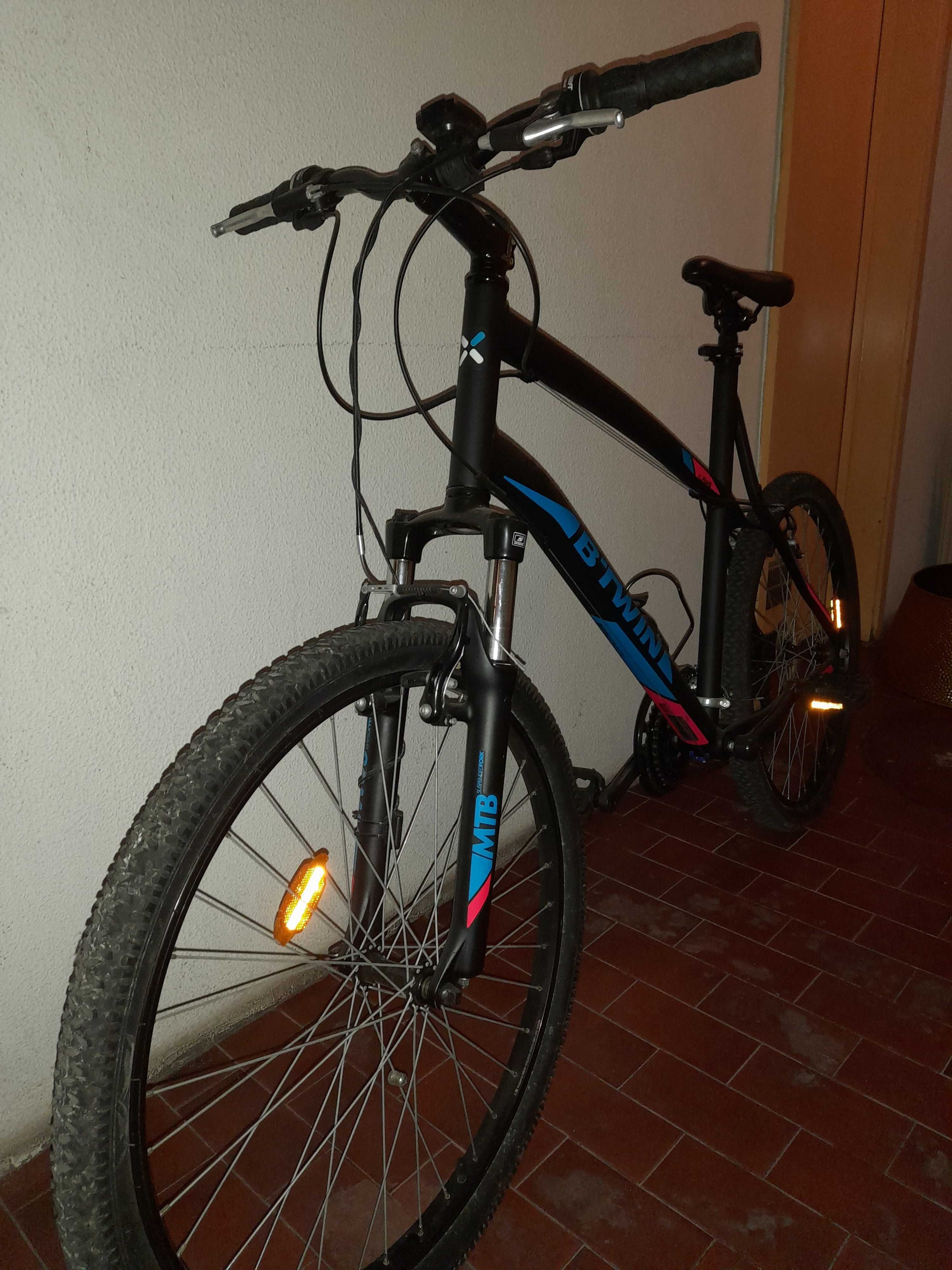 Bicicleta BTWIN Rock Rider 340, 7 velocidades