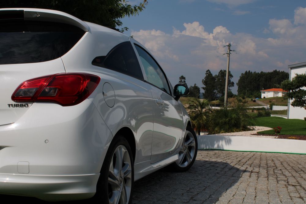 Opel Corsa 1.0 GT TURBO