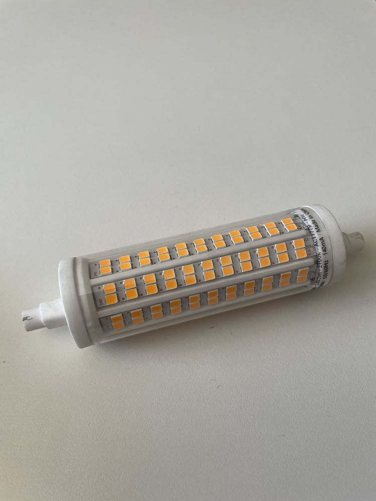 Żarnik LED R7S 17,5W = 150W 2452lm 118mm OSRAM PAR