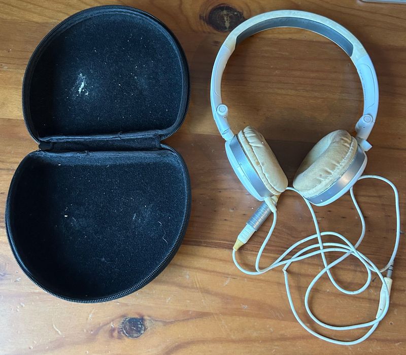 Headphones AKG K430 + Original Case