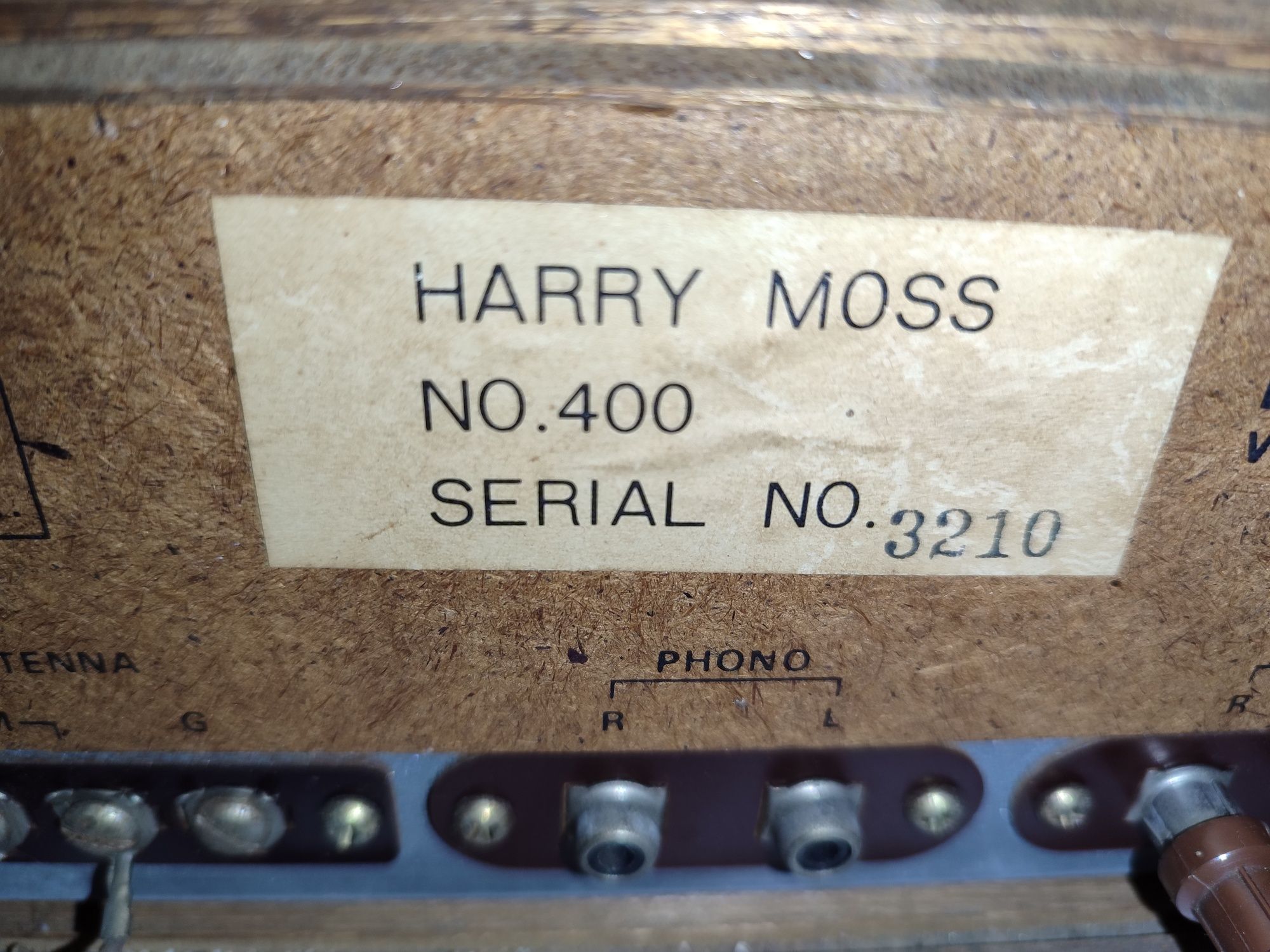 Rádio Harry Moss N °400