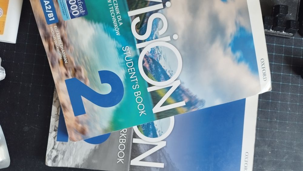 Podręxznik i ćwicznia Vision 2
