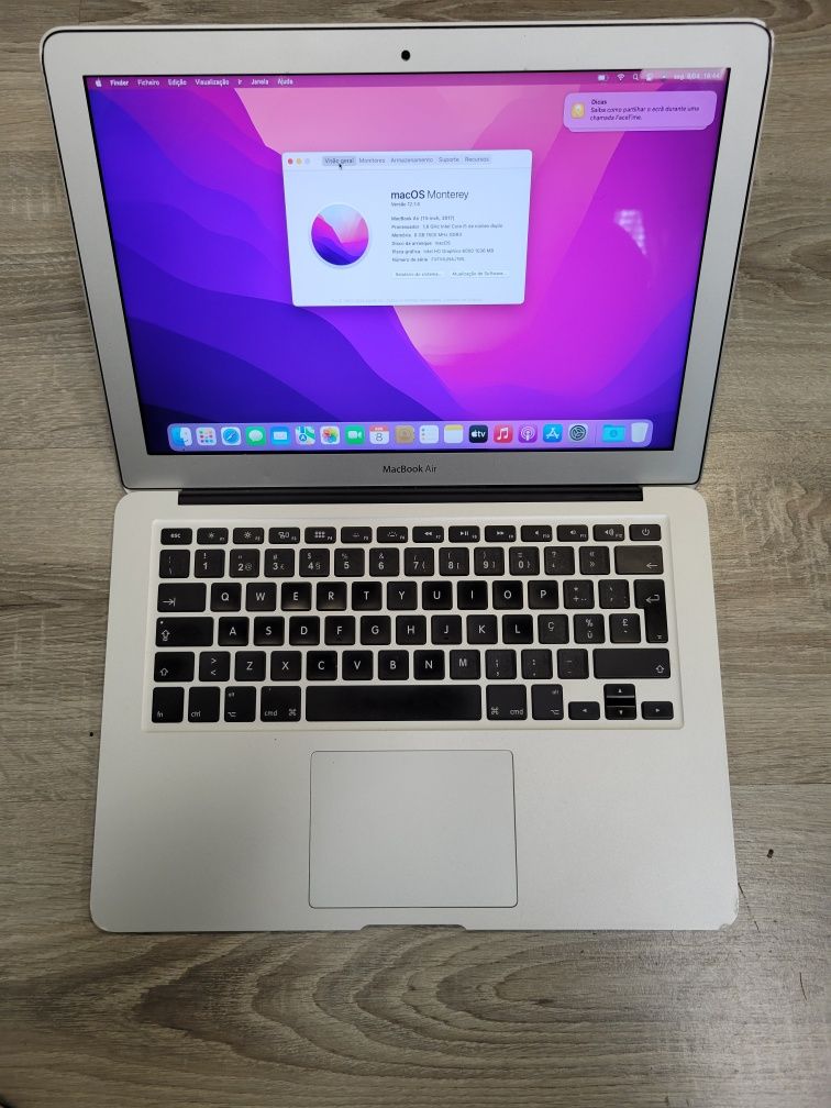 Macbook air 13  A1466 i5 2017 memoria 8GB  256GB