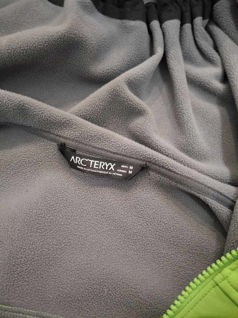 Вітровка Arc'teryx legit