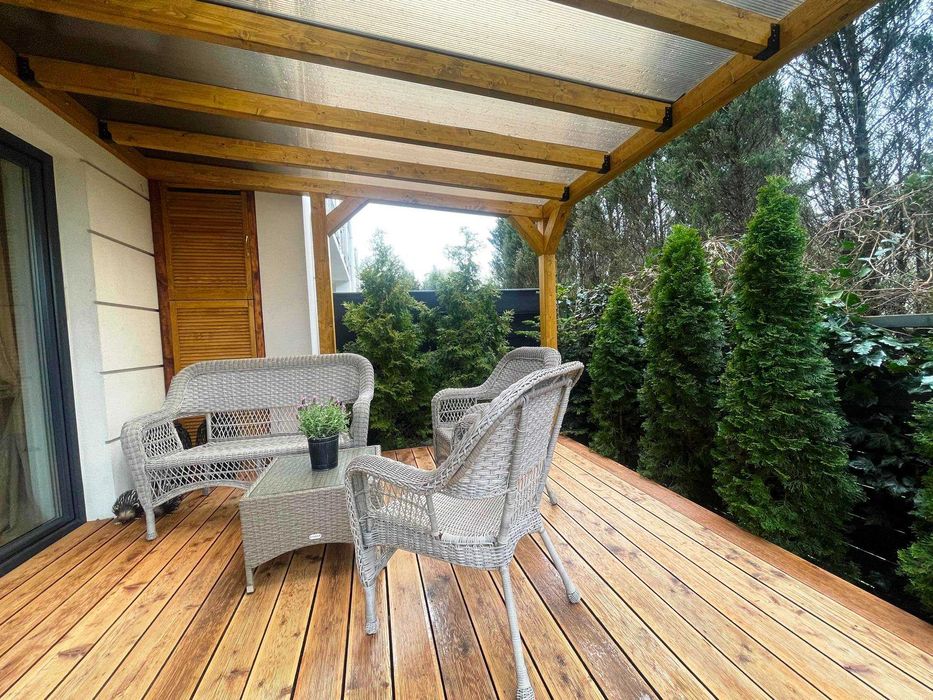 Zadaszenie tarasu, pergola, drewno BSH, shutters, altana, poliwęglan