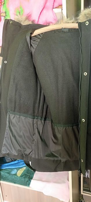 Зимова куртка чоловіча