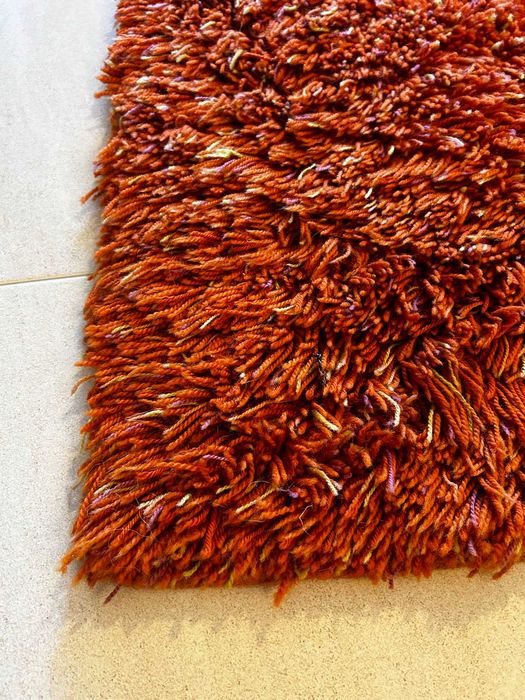 Carpete Laranja (1,75 m x 2,40 m)