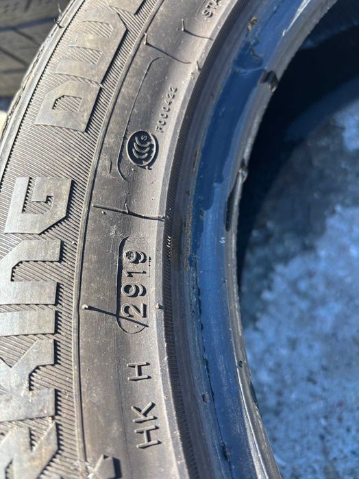 Opony Zimowe 4 szt 2019r 215/55/18