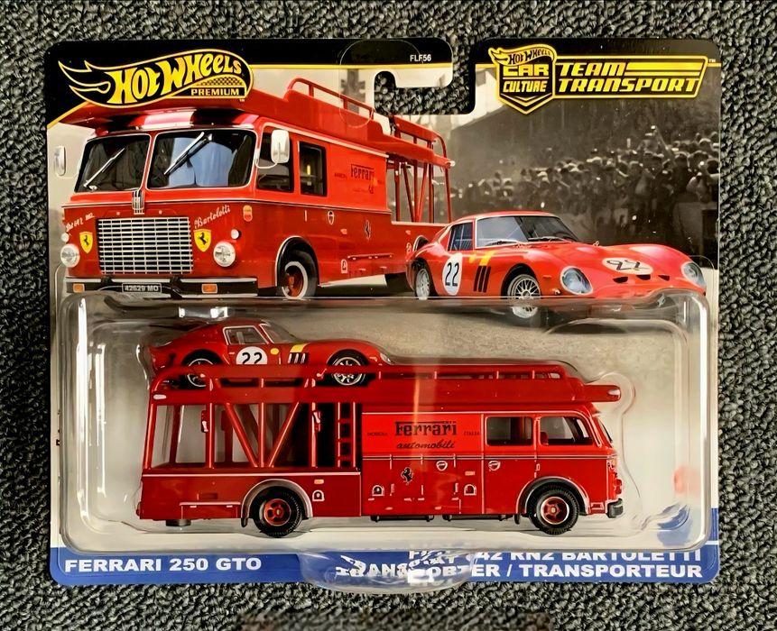 Hot Wheels / Team Transporter/ Main line's