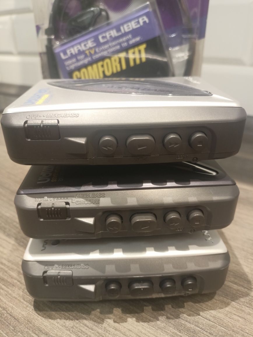 Walkman Sony WM-EX 190, WM-EX 192, WM-EX 194 + słuchawki Panasonic