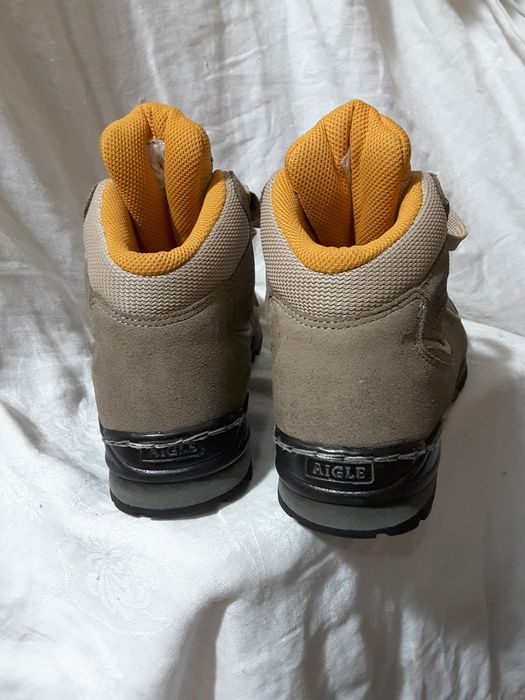 Botas caminhada / escoteiros - Aigle - tam 36