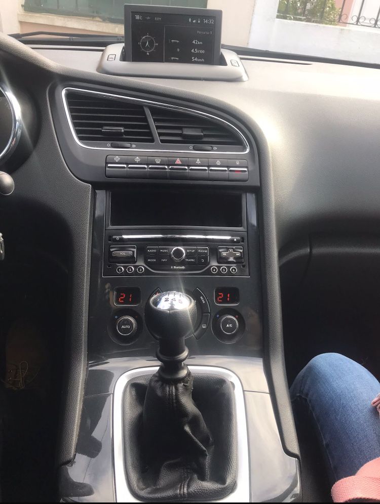 Peugeot 5008 7 lugares