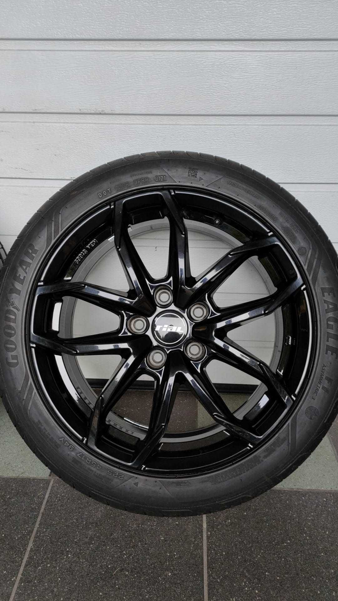 Koła Toyota Suzuki Kia Hyundai 17"5x114,3 opony lato 225/45/17(OL1605)