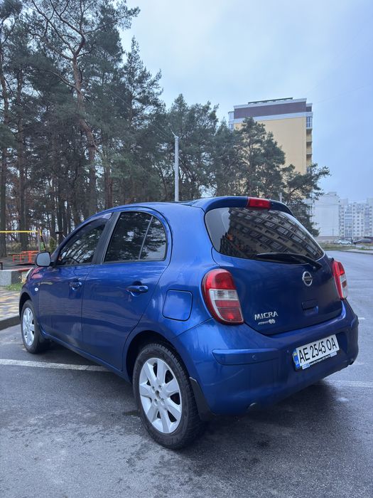 Nissan Micra 1.2 газ/бензин 2015 рік