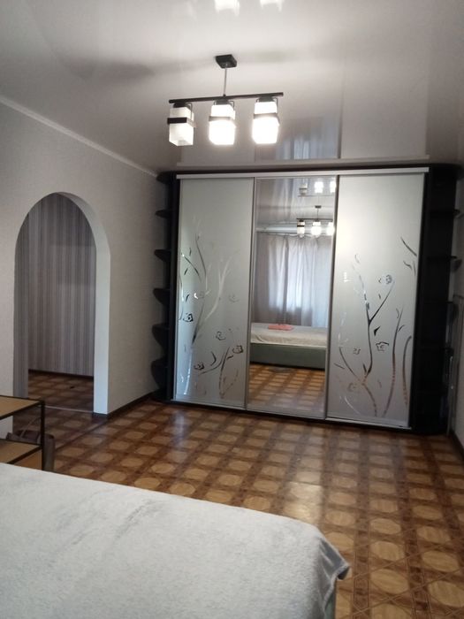 Оренда квартири в р-ні пл. Артема, Павла Глазового