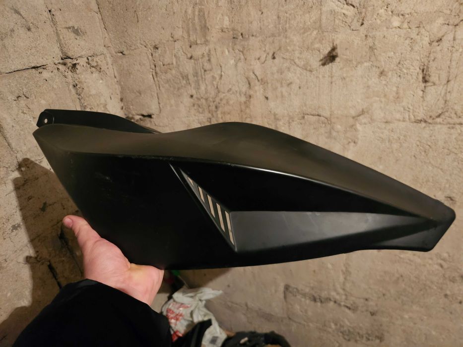 Yamaha Aerox boczki dmp