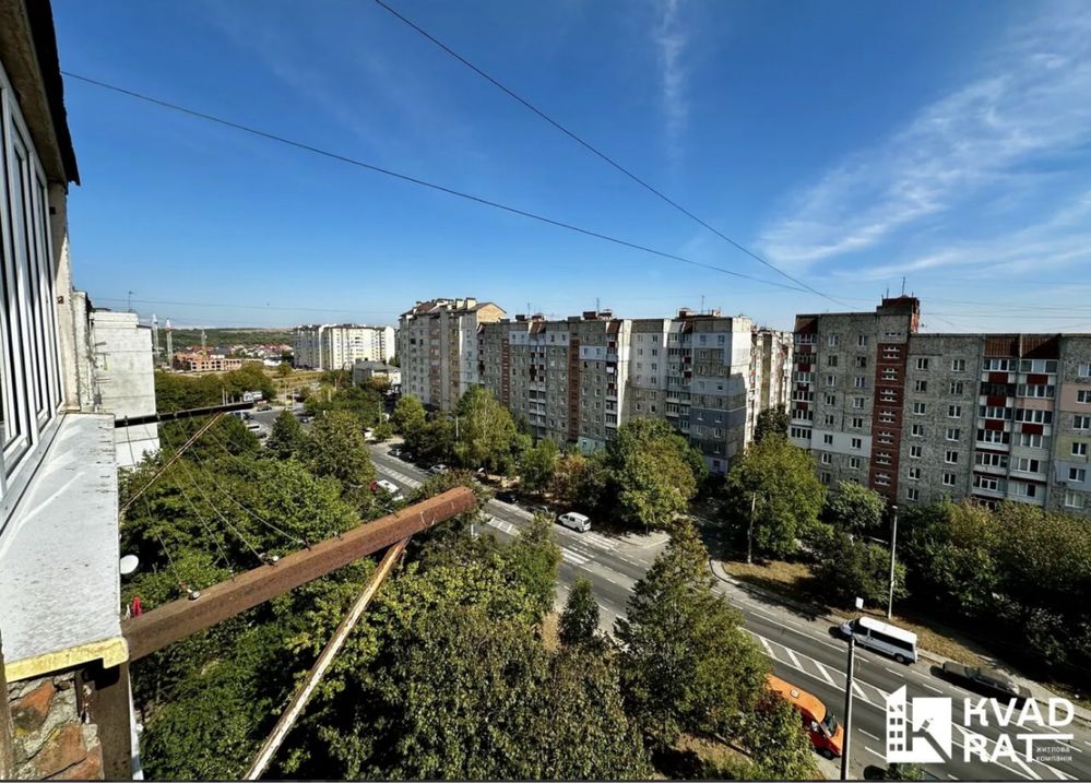 Трикімнатна з ремонтом біля Арсену