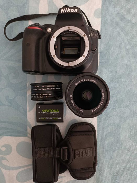 Máquina Fotográfica DSLR Nikon D3300 + Cartão SDHC 32Gb