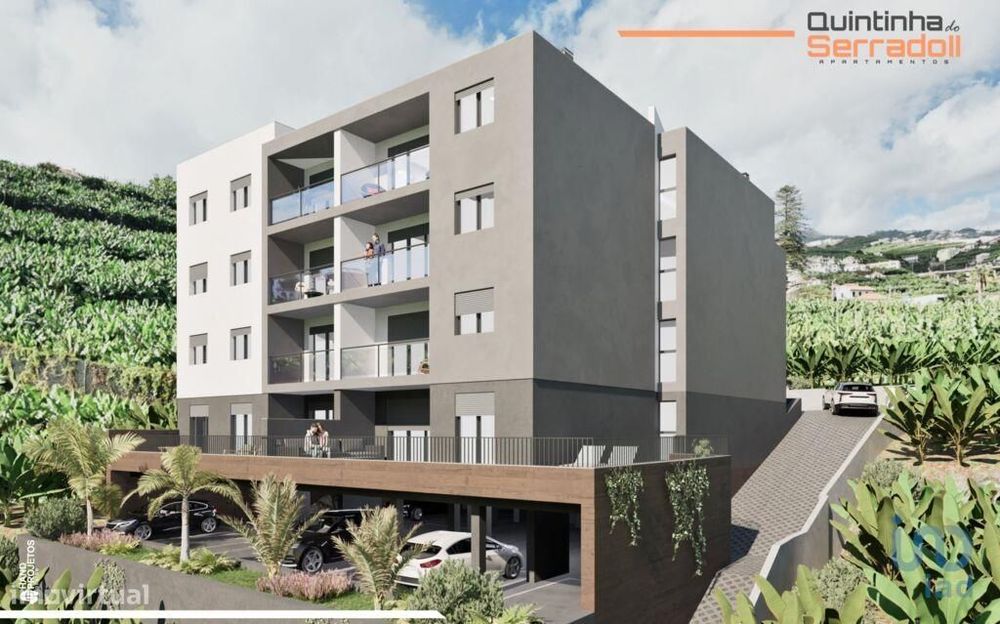 Apartamento T2 em Câmara de Lobos de 131,00 m2