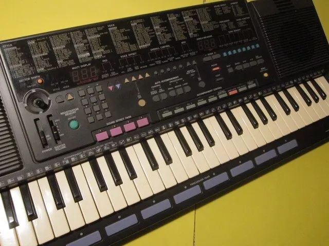 Синтезатор Yamaha PSS-51 Для коллекционеров и ценителей качества.