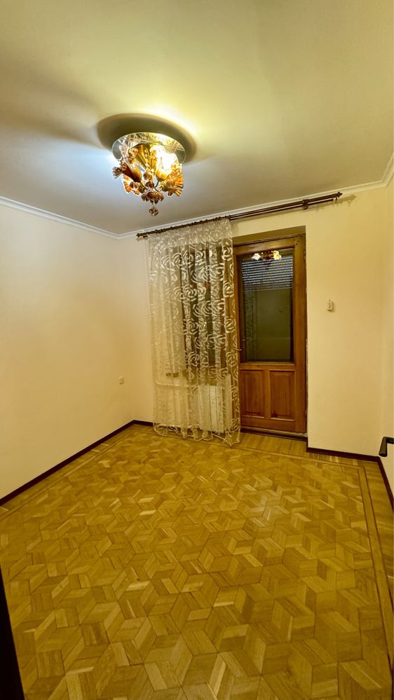 Продажа квартиры на Базарной