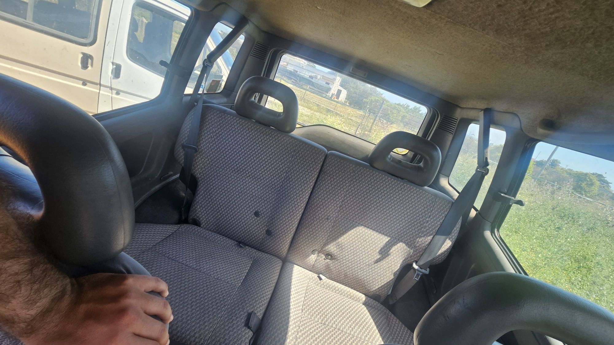 Vendo Jipe Terrano TD27 '94