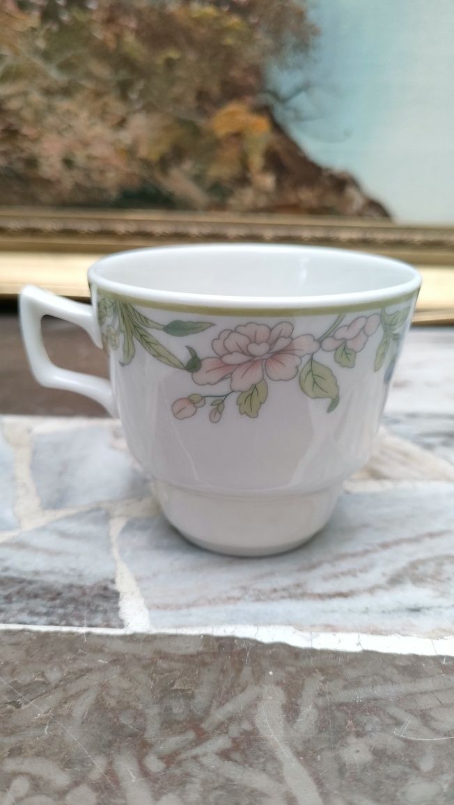 ROYAL DOULTON Sudbury filiżanka porcelanowa Anglia