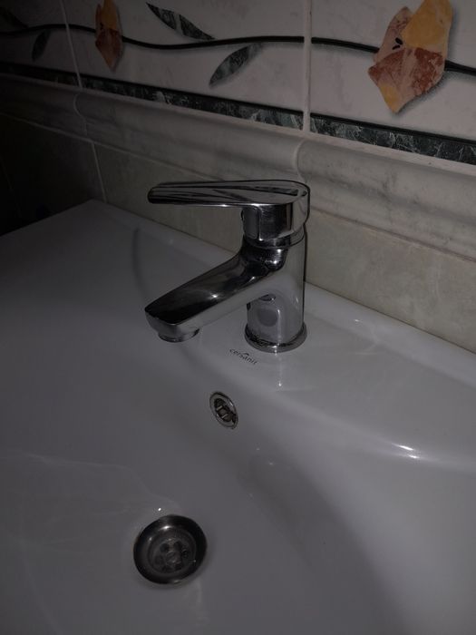 Прибирання квартир,будинків, офісів та комерційні приміщення.