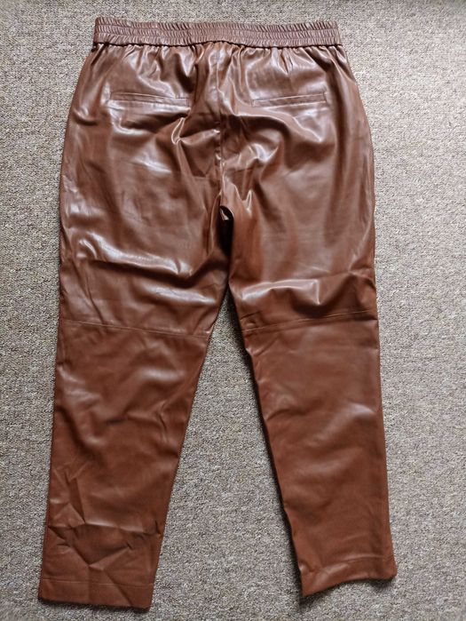 spodnie skórzane brązowe