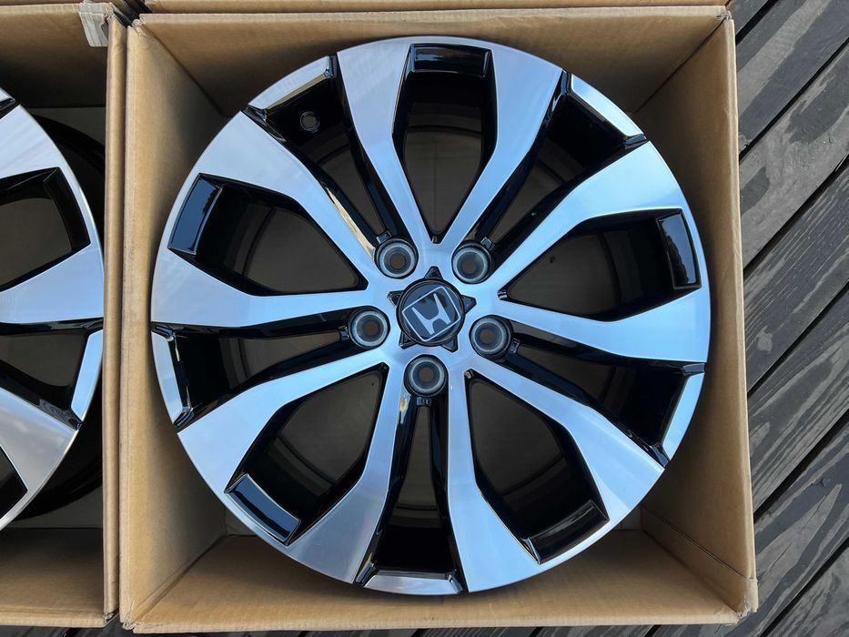 Felgi aluminiowe 17cali Honda Civic CR-V FR-V 5x114,3 nr7002