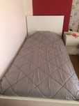 Duas camas individuais 90cmx2m