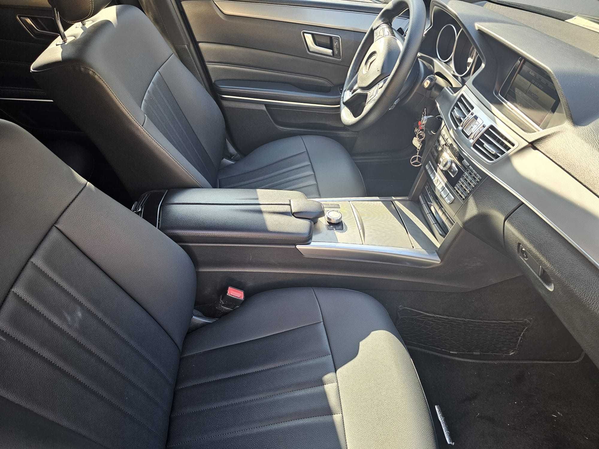 Vendo Mercedes Class E-220