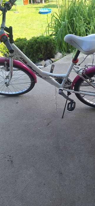 Rower dla dziewczynki przerzutki przód+tył 26" bagażnik biały fioletow
