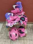 Patins em linha com capacete e proteções