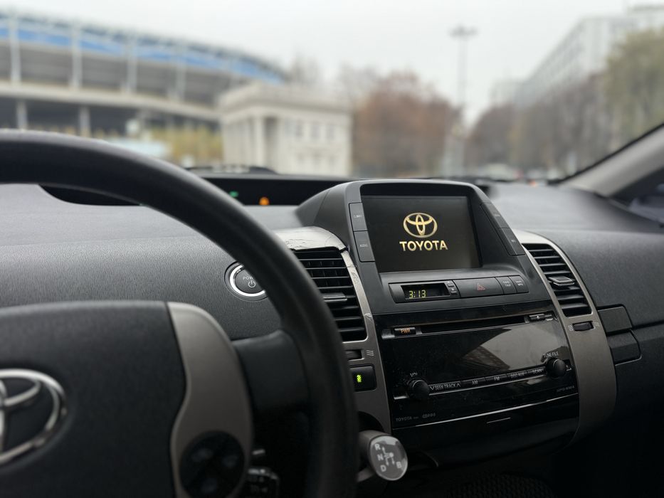 Toyota Prius в отличном состоянии