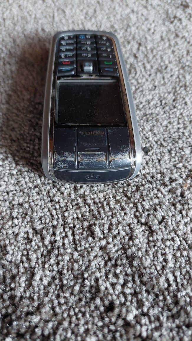 Telefon Nokia 6020