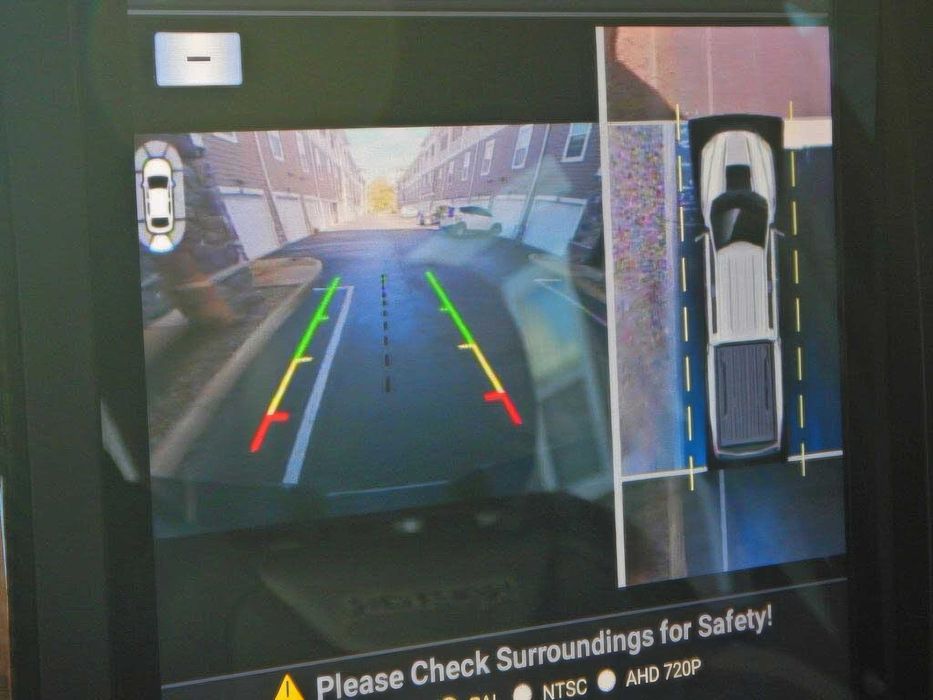 Ford F-150 Raptor SuperCrew      2018