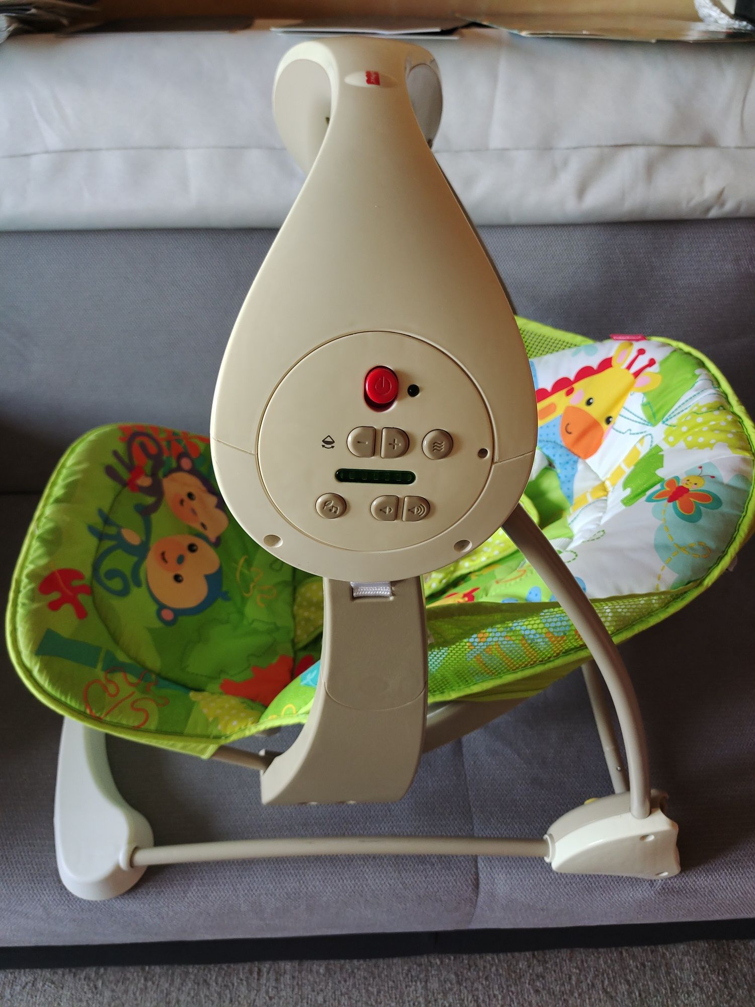 Bujak Bujaczek automatyczny z melodyjką chustawka Fisher Price