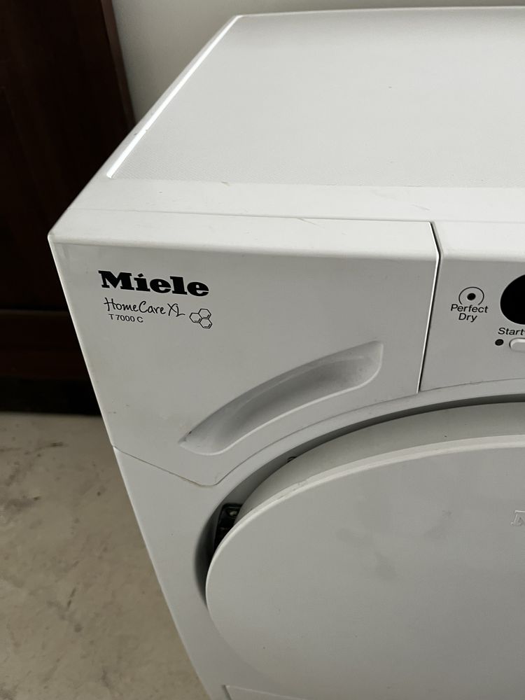 Suszarka elektryczna Miele T 7000 C