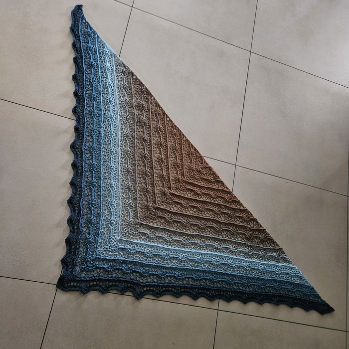 Chusta robiona na szydełku rękodzieło Handmade idealna na prezent