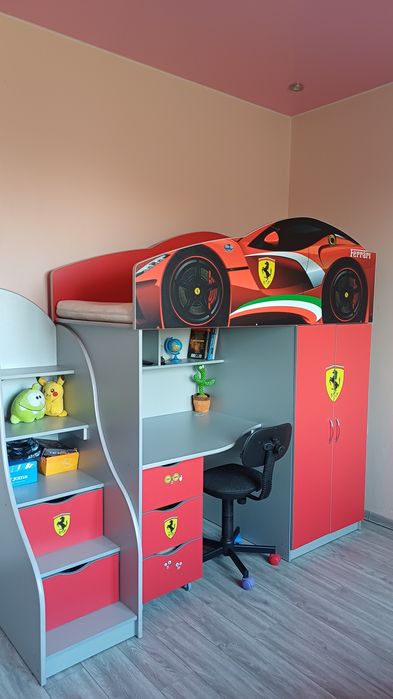 Дитяче ліжко Ферарі