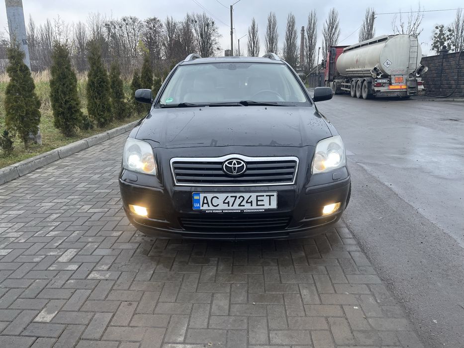 Toyota Avensis 2006 р. 2.2 дизель