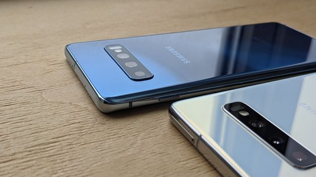 Samsung Galaxy S10 128 GB білий + чохол в подарунок
