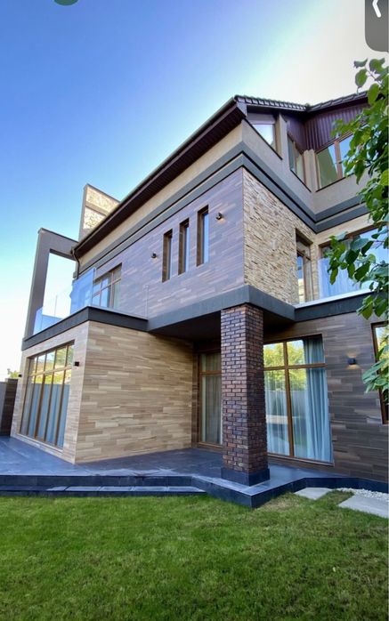 Продам новый дом в Аркадии.